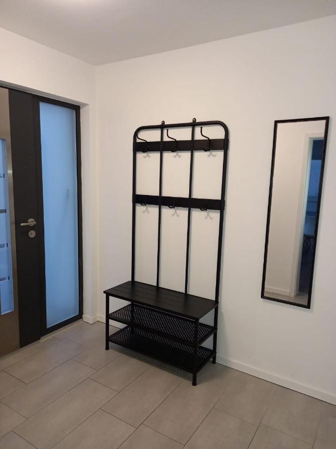 Neubau Appartement Mit Terasse, Privater Eingang,Parkplatz,Kueche Fürth Kültér fotó
